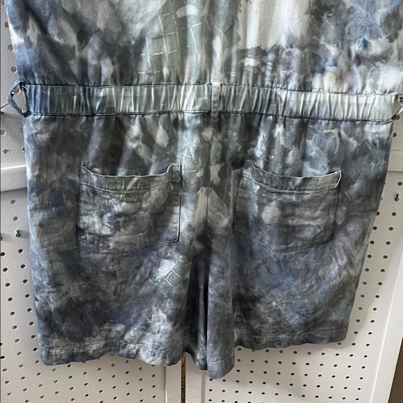 Express Blue Tie-Dye Romper - Picture 6 of 7